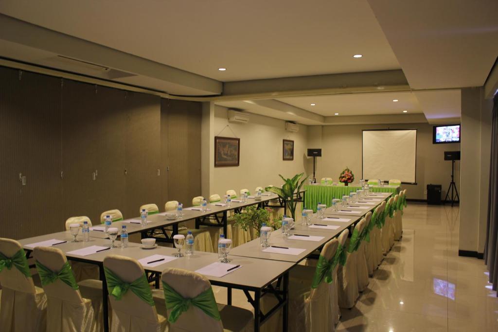 Green Villas Hotel And Spa Kuta Lombok Esterno foto